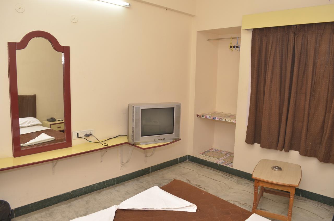 Hotel Sky Park Dindigul Exterior photo